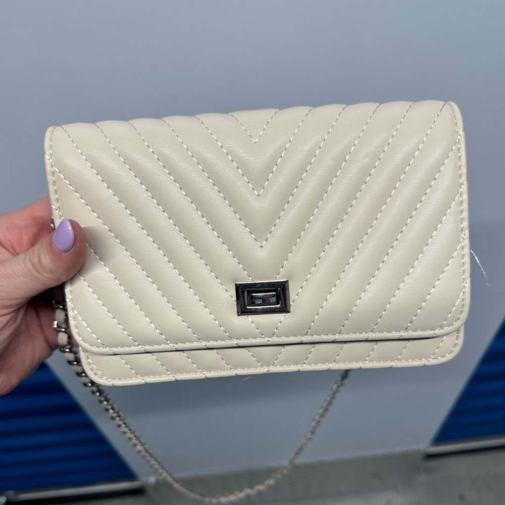 Francesca’s cross body bag